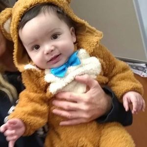 Meet your Posher, Barry